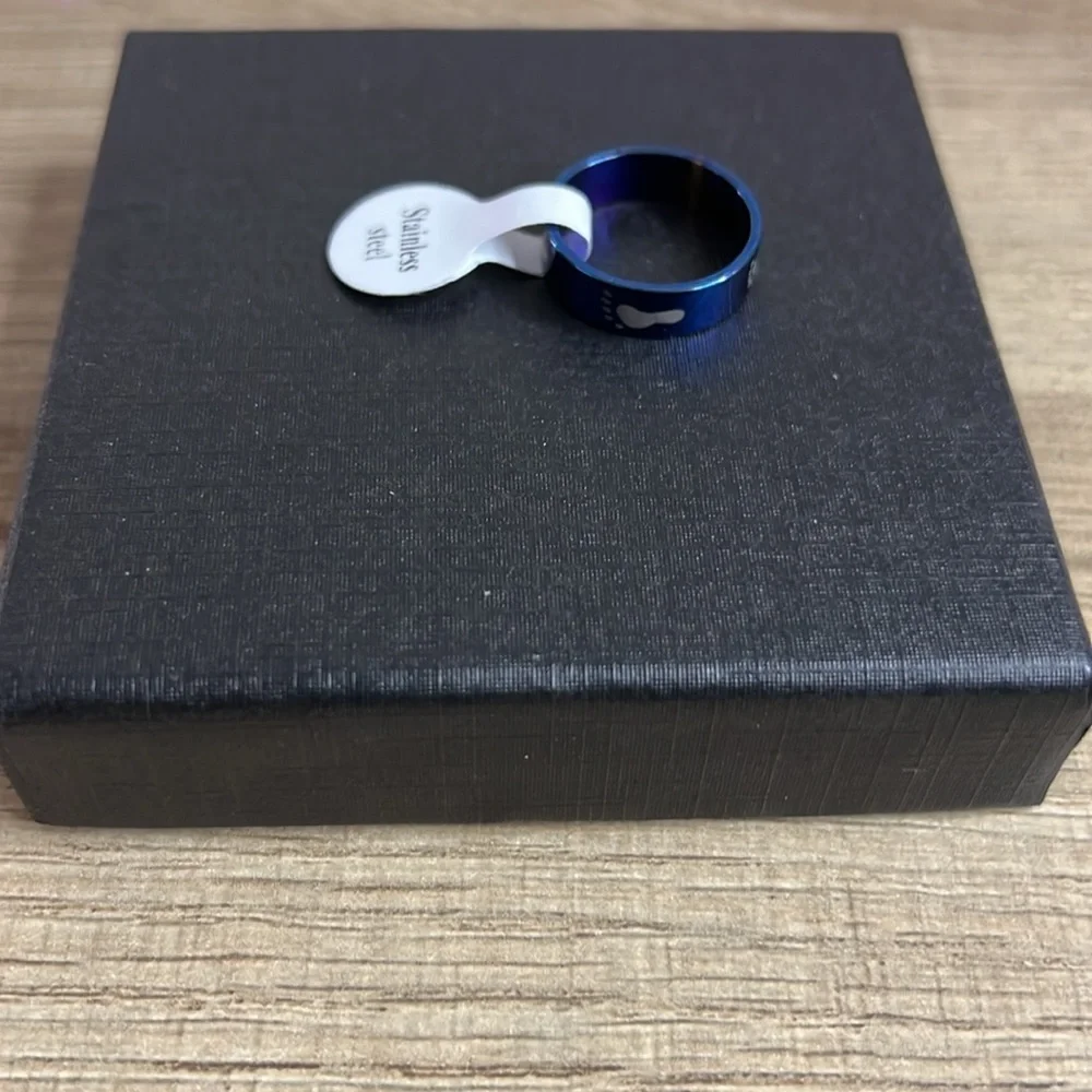 Men Ring - Picture 2 of 2